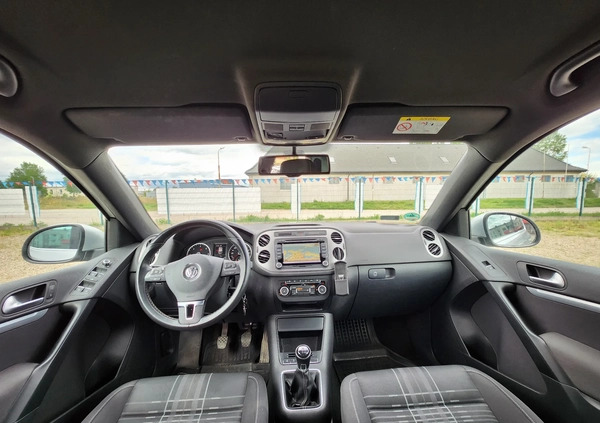 Volkswagen Tiguan cena 53900 przebieg: 207600, rok produkcji 2015 z Piła małe 596